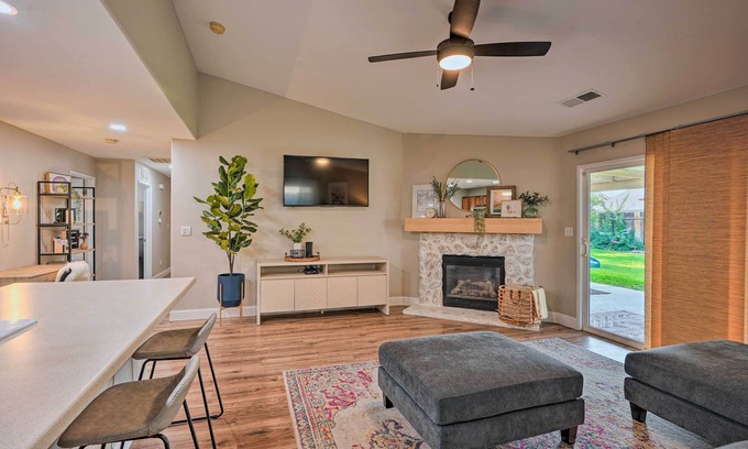 Greenacres Casa | Family-Friendly Home, 6 Mi to Riverwalk Plaza