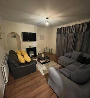 Turkey Street Casa | Family-friendly home in London