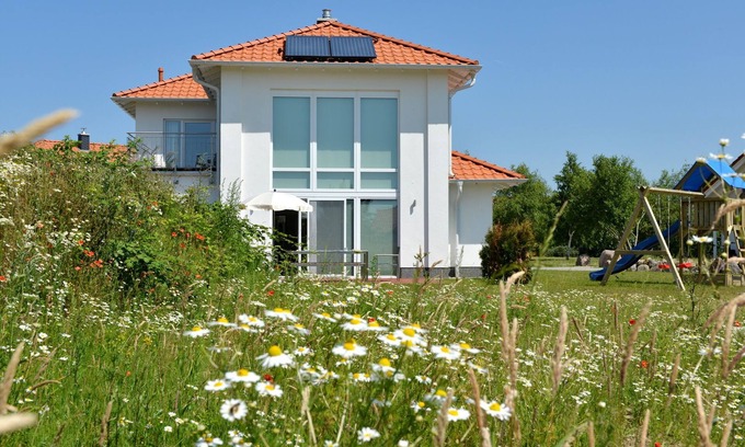 Trent Villa | Villa familiar de primera clase con vista al lago