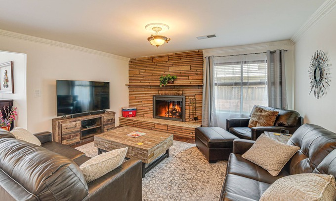 Loma Linda Casa | Family-Friendly Loma Linda Retreat: Walk to LLU