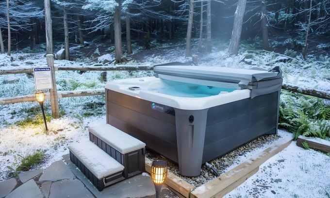 Highmount Casa | Family Friendly Mountain Retreat: Grill, Cabana, Hot Tub, Play set, Fire pit