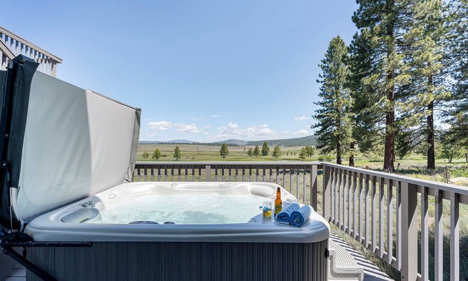 Truckee Casa | Family-Friendly Northstar Chalet | Hot Tub, AC, Fireplace, Club Access, Scenic V