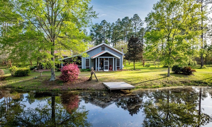 Moultrie Casa | Family-friendly Pondside Hideway Near Moultrie & Thomasville