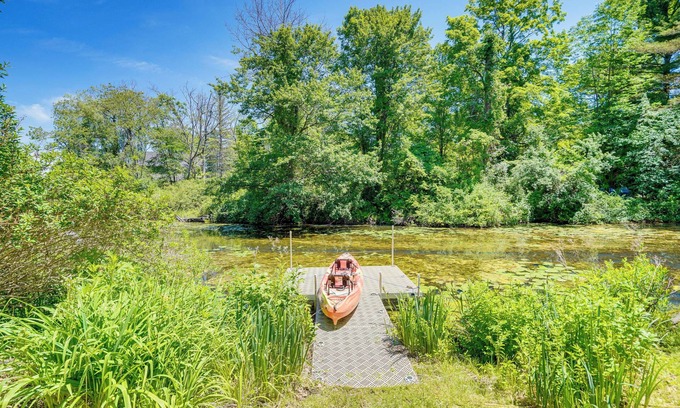 Richmond Cabaña | Family-Friendly Richmond Cottage w/ Private Yard