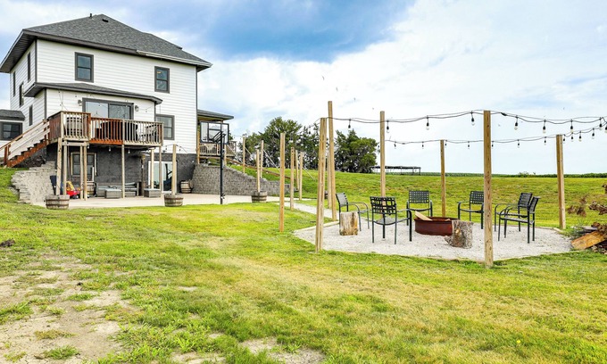 Seward County Casa | Family-Friendly Seward Home w/ Sauna & Pool!