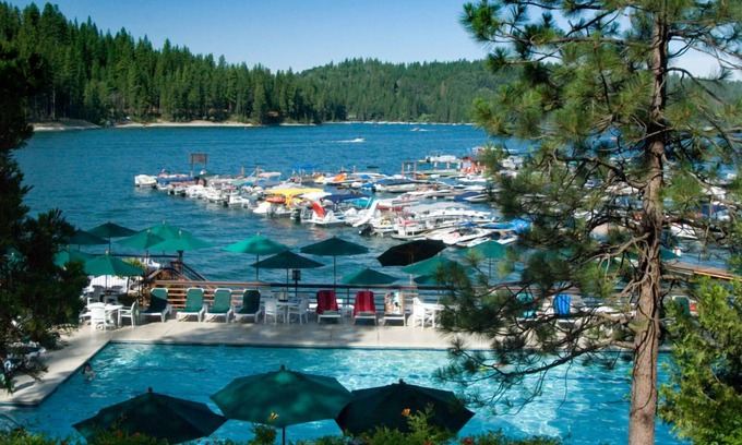 Bass Lake Hotel | Family Friendly Stay w/Balcony | Lake Activities & Perfect Outdoor Adventure