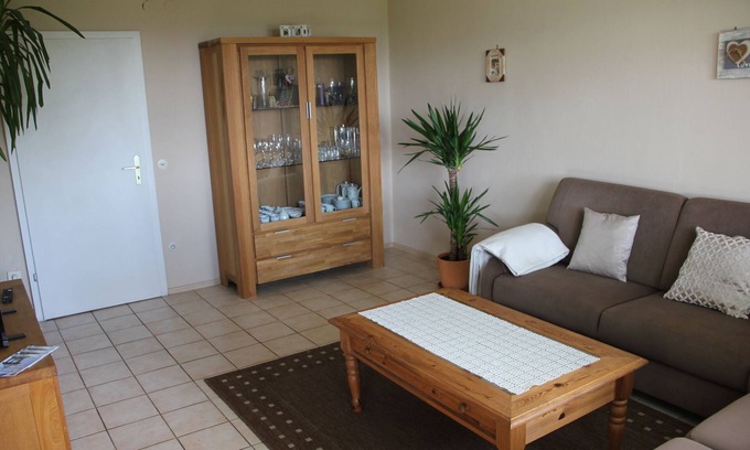 Wunsiedel Apartamento | Family-friendly vacation home (120sqm) with terrace, sunbathing lawn and wonderful views