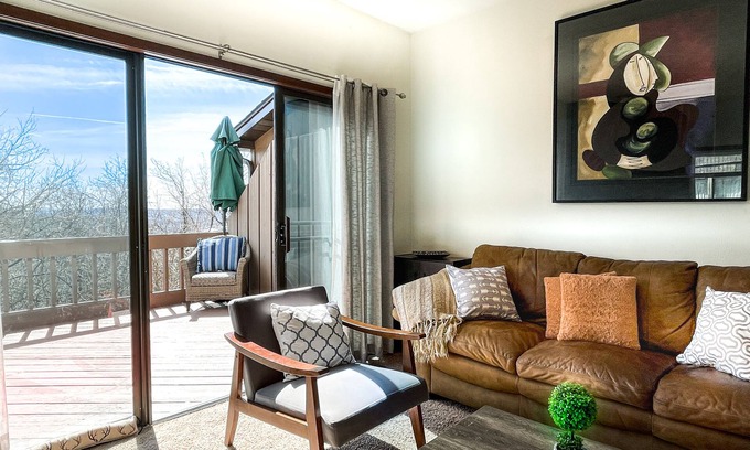 Pittsburgh Casa | Family friendly🔹Garage Parking – 15min to everything