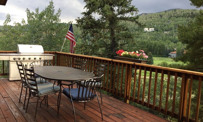 Snowmass Village Casa | Asequibles para mascotas y para familias chalet de esquí!