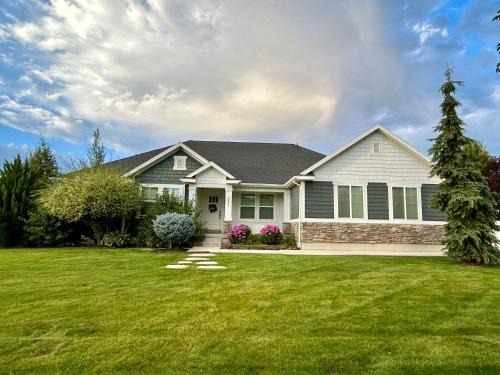 Heber Casa | Family groups hot tub sleeps 16 6br4ba firepit