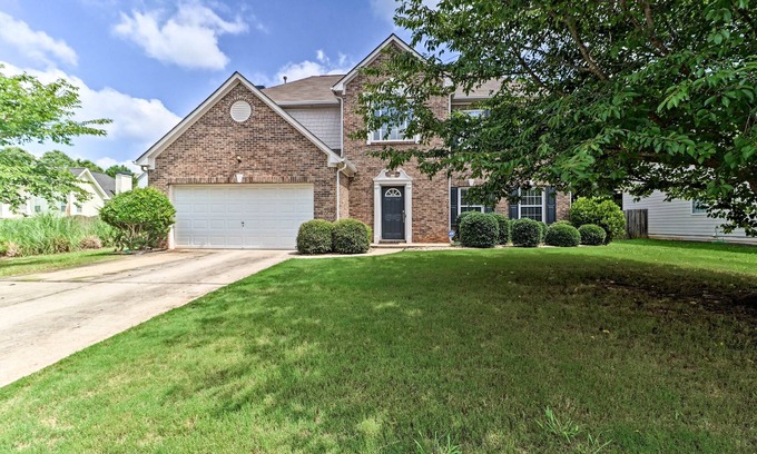 Stockbridge Casa | ¡NUEVO! Casa familiar, 23Mi a DWTN Atlanta y acuario