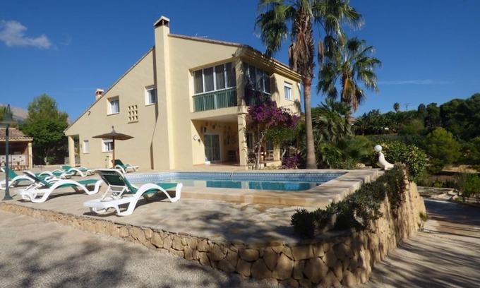 Benidorm Villa | Casa familiar con piscina privada - capacidad para 10