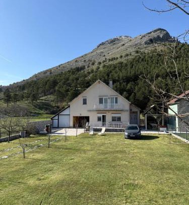 Njegusi Casa | Family house on the mountain - Krstac, Njegusi