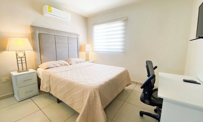 Hermosillo Casa | Casa Familiar c/Alberca 5 min Aeropuerto/Consulado