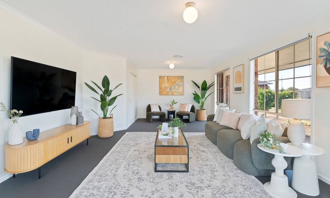 Sydenham Casa | Family Oasis near Watergardens Parking