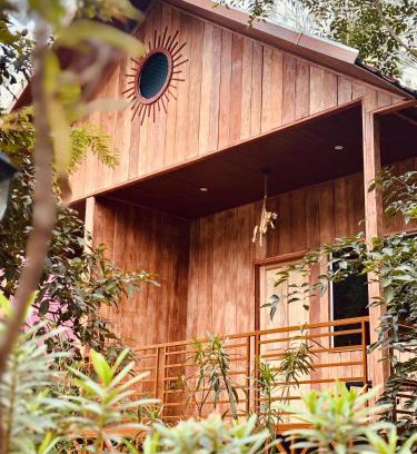 Maraiyur Cama Y Desayuno | FAMILY RESORT MARAYOoR KANTHALLOOR