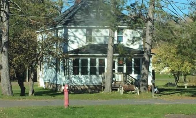 Hurley Casa | Family Retreat! Historic Home + Park Across the Street in Hurley!