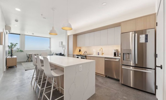 Rio Grande Hotel | Family Retreat in SLC w/Modern Amenities | Near Museum & Delta Center | 4 Units