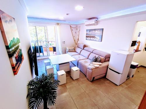 Segur de Calafell Apartamento | Family Suite with Terrace Garden