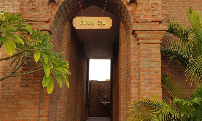 Nyaung-U Hotel | Famous Hotel Bagan