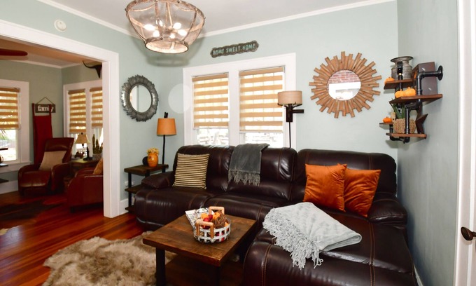 Historic Old Northeast Casa | Fantastic Farmhouse Cottage ... El secreto mejor guardado en St Pete