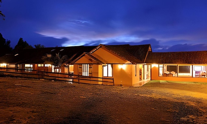 Choconta Casa | Fantástica Hacienda Represa del Sisga WiFi TV BBQ