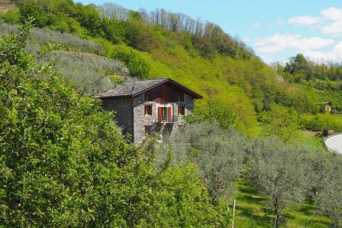 Tresivio Villa | fantastica villa fra le Alpi valtellinesi
