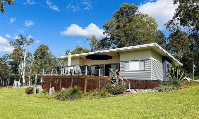 Bulahdelah Otro | Farm retreat- scenic Mid Coast Council area, close to Myall Lakes, Pet Friendly!