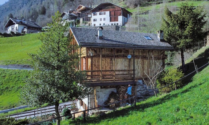 Pracorno Chalet De Esquí | Farmhouse converted from a former 1700s mill in Rabbi Valley with 4 bedrooms