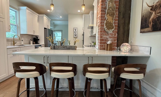 Loveland Casa | Farmhouse in Downtown Loveland with Hot Tub