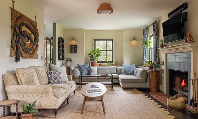 Kerhonkson Casa | Farmhouse w/ Hot Tub + Game Room + Fire Pit
