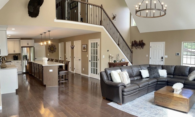 Lake Ariel Chalet De Esquí | Fawn Chalet