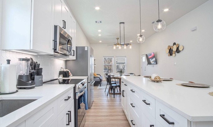 Denver Heights Casa | Feel Chill and Enjoy 4BR 3BA Near Fun Riverwalk