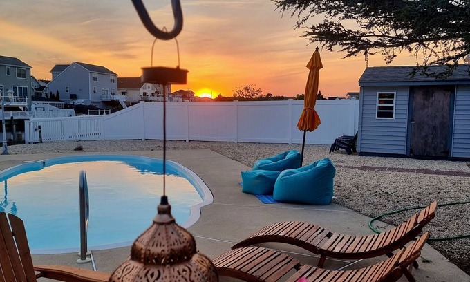 Beach Haven West Casa | Feelin Nauti in Beach Haven West - in-ground saltwater pool & 25' Dock