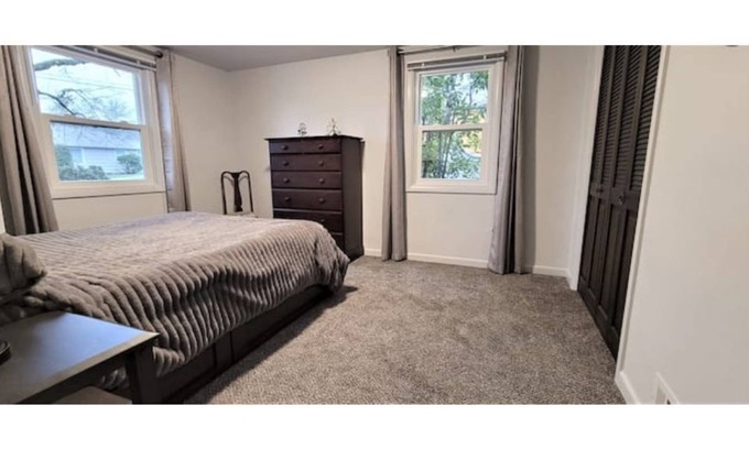 College Hill Casa | Feels Like Home. Super Comfy!