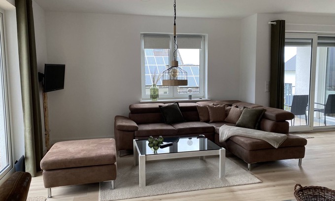 Siedlinghausen Apartamento | Ferienwohnung 99qm mit Terrasse