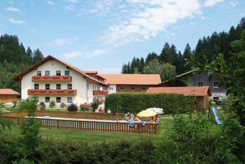 Kollnburg Casa | Ferienbauernhof Mehlbach