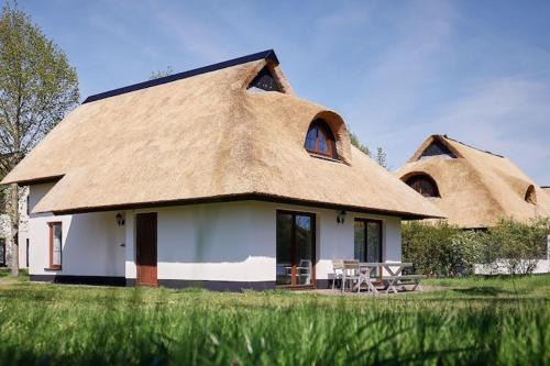 Dobbin-Linstow Casa | Ferienhaus im Van der Valk Resort in Linstow