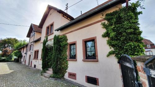 Hutschenhausen Apartamento | Ferienhaus in historischem Ambiente