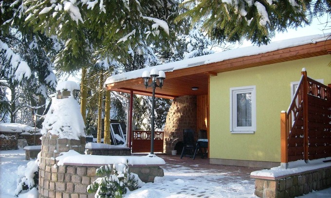 Mechelgruen Casa | Confort junto al río con jardín