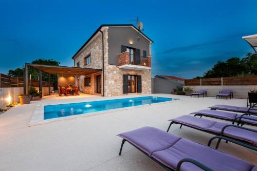 Kanfanar Casa | Ferienhaus mit Privatpool für 8 Personen ca 200 qm in Rovinj, Istrien Istrische Riviera
