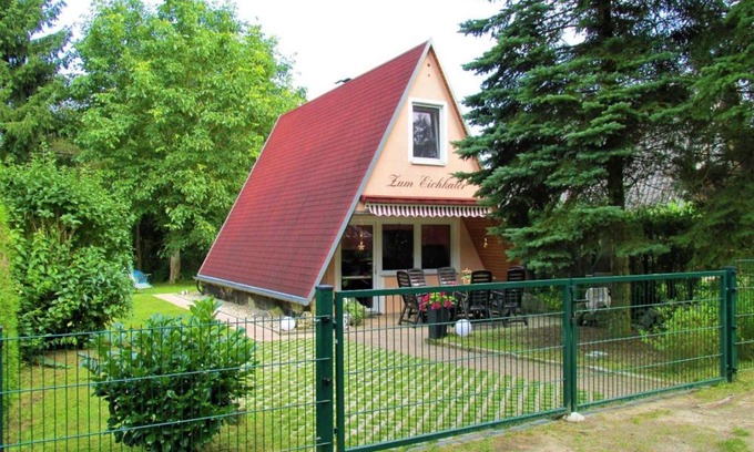 Perlin Casa | Ferienhaus-Zum-Eichkater-am-Duemmer-See
