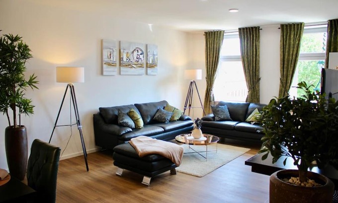 Neuburg an der Kammel Apartamento | Ferienwohnung 3,5 Zimmer nahe Legoland