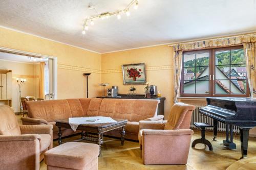 Steinbach-Hallenberg Apartamento | Ferienwohnung Haselgrund