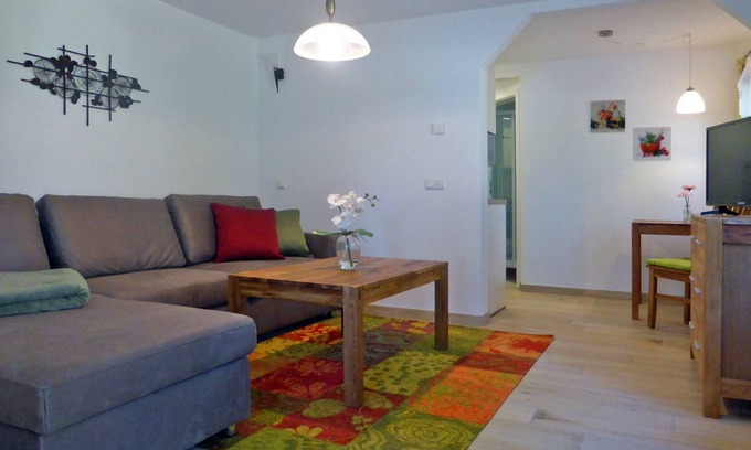 Bodstedt Apartamento | Ferienwohnung 1 - Ferienhaus am Waldessaum