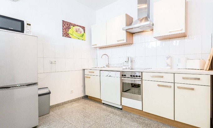 Langenfeld Apartamento | Ferienwohnung, 90qm, 2 Schlafzimmer, 1 Wohn-/schlafzimmer, Max. 8 Personen