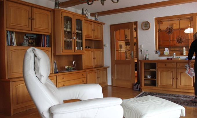 Teisendorf Apartamento | Ferienwohnung 90qm für Max. 2 Personen