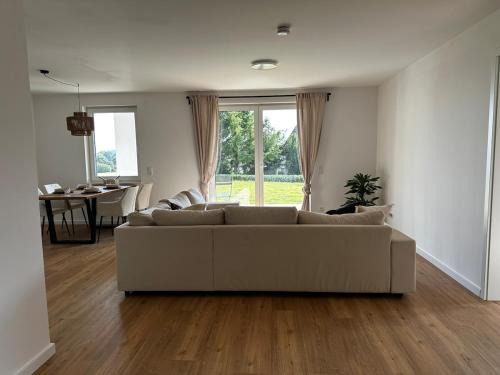 Oberdorla Apartamento | Ferienwohnung an der Windmühle