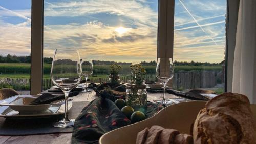 Rhedebrugge Apartamento | Ferienwohnung Alpakablick - inklusive gratis Alpaka Meet & Greet