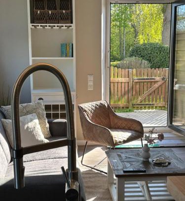 Vitzdorf Apartamento | Ferienwohnung Alte Schule Vitzdorf im Hamptons-Stil mit großer Terrasse!